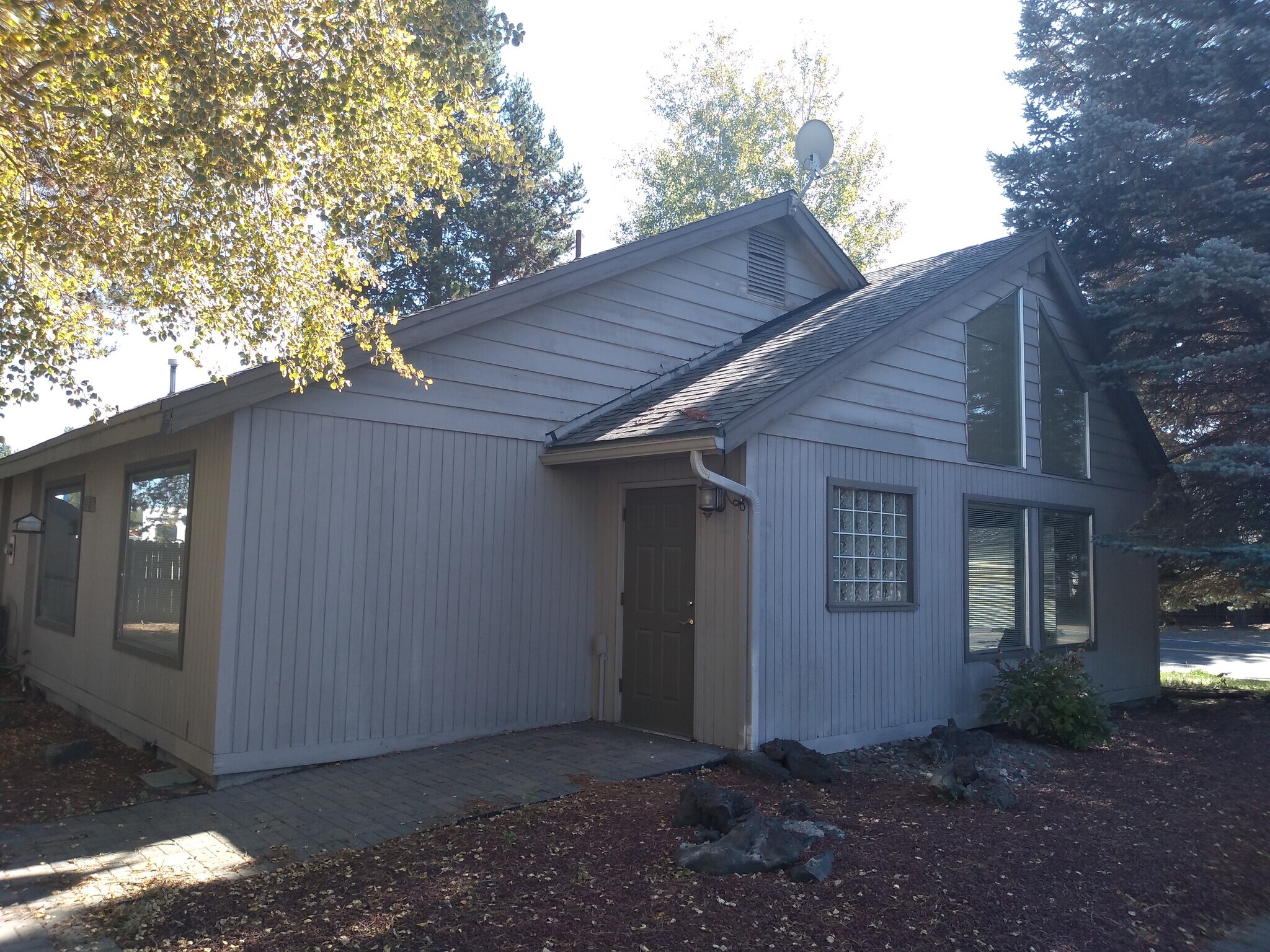 16440 3rd St, La Pine, OR for sale Building Photo- Image 1 of 1