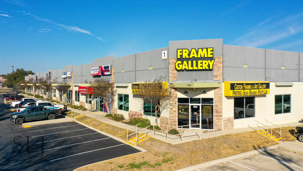 5563 De Zavala Rd, San Antonio, TX for lease - Building Photo - Image 1 of 18