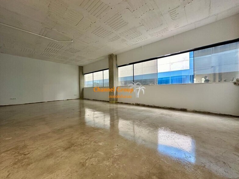Office in Elche, Alicante for lease - Building Photo - Image 2 of 4