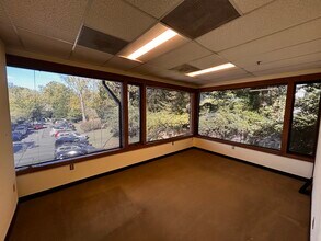 6500 Seven Locks Rd, Cabin John, MD for lease Interior Photo- Image 1 of 6