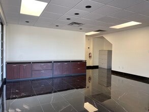 4611 No. 6 Rd, Richmond, BC for lease Interior Photo- Image 2 of 10