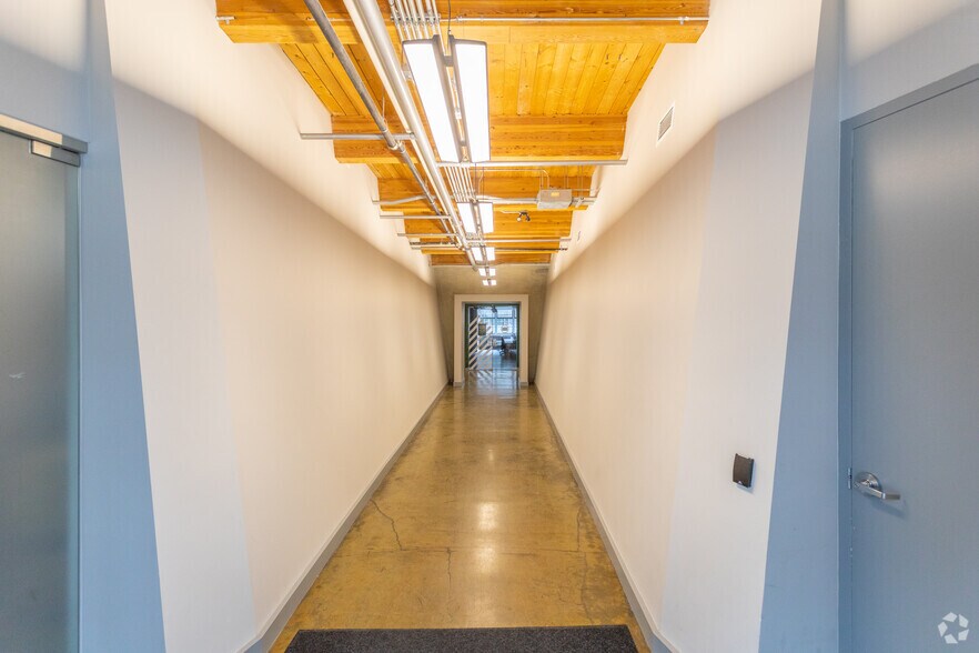 1128 Homer St, Vancouver, BC for lease - Lobby - Image 3 of 5