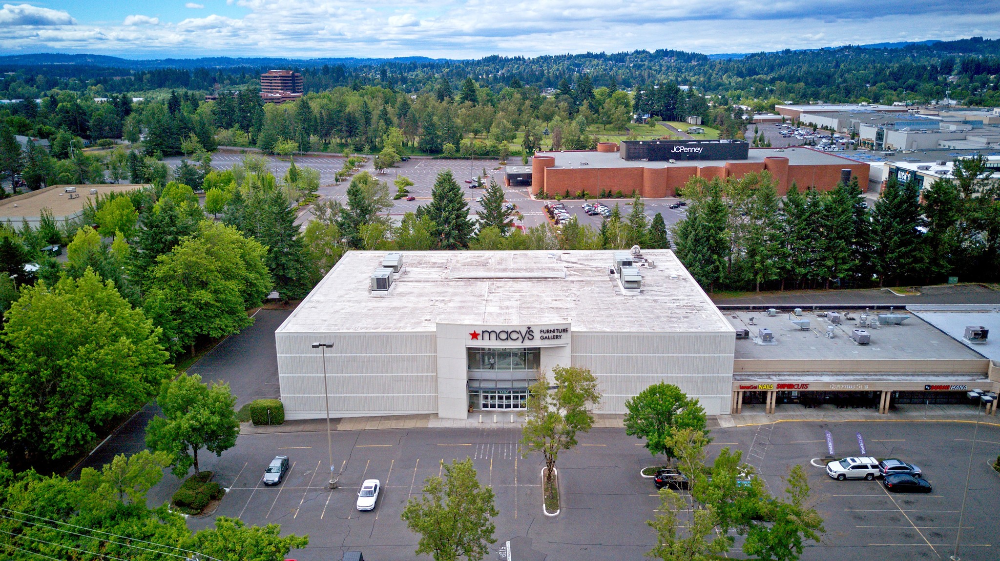 9009 SW Hall Blvd, Tigard, OR for sale Primary Photo- Image 1 of 1
