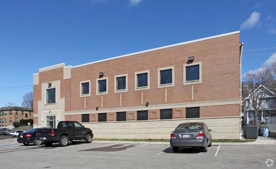 2355 Norwood Ave, Cincinnati, OH for sale - Building Photo - Image 3 of 3