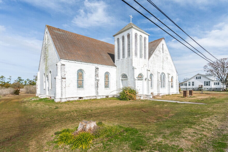 34731 US 264 Hwy, Engelhard, NC for sale - Primary Photo - Image 1 of 1