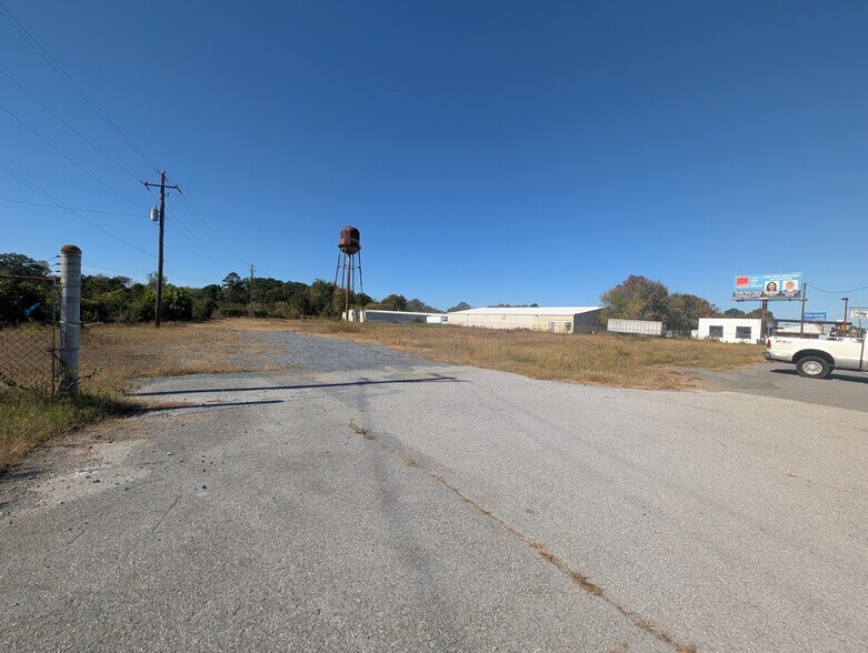 6105 Joe Frank Harris Pkwy NW, Adairsville, GA for sale - Building Photo - Image 2 of 5