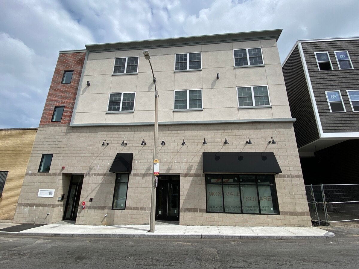 4 Montvale Ave, Woburn, MA 01801 Multifamily for Sale