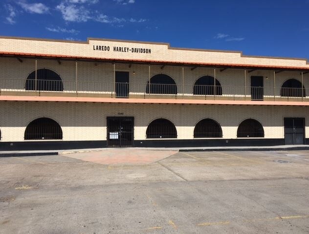 7080 San Bernardo Ave, Laredo, TX for sale Building Photo- Image 1 of 1