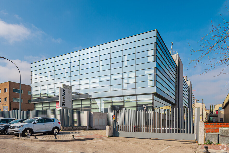 Calle Sepúlveda, 17, Alcobendas, Madrid for lease - Primary Photo - Image 1 of 24