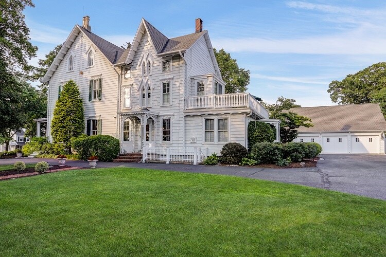 2 E Main St, Moorestown, NJ for sale - Primary Photo - Image 1 of 1