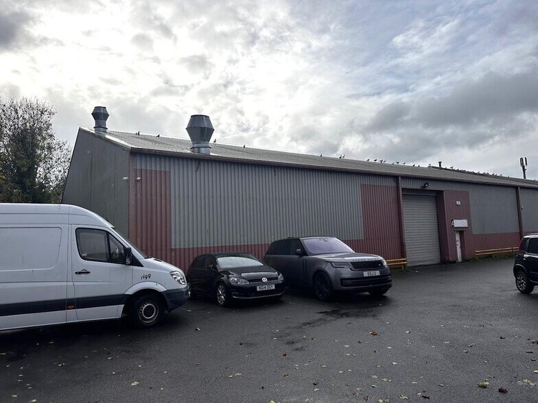 Lifford Ln, Birmingham for sale - Primary Photo - Image 1 of 1