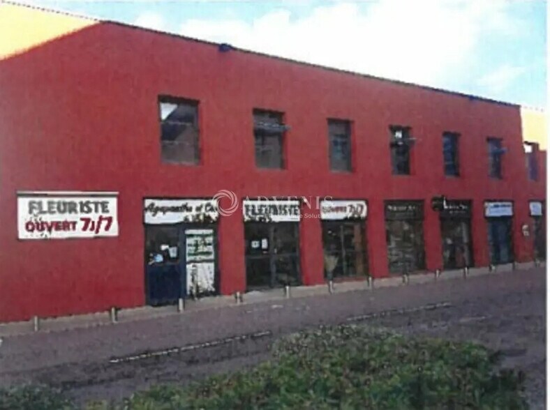 Office in Nîmes for lease - Building Photo - Image 2 of 3