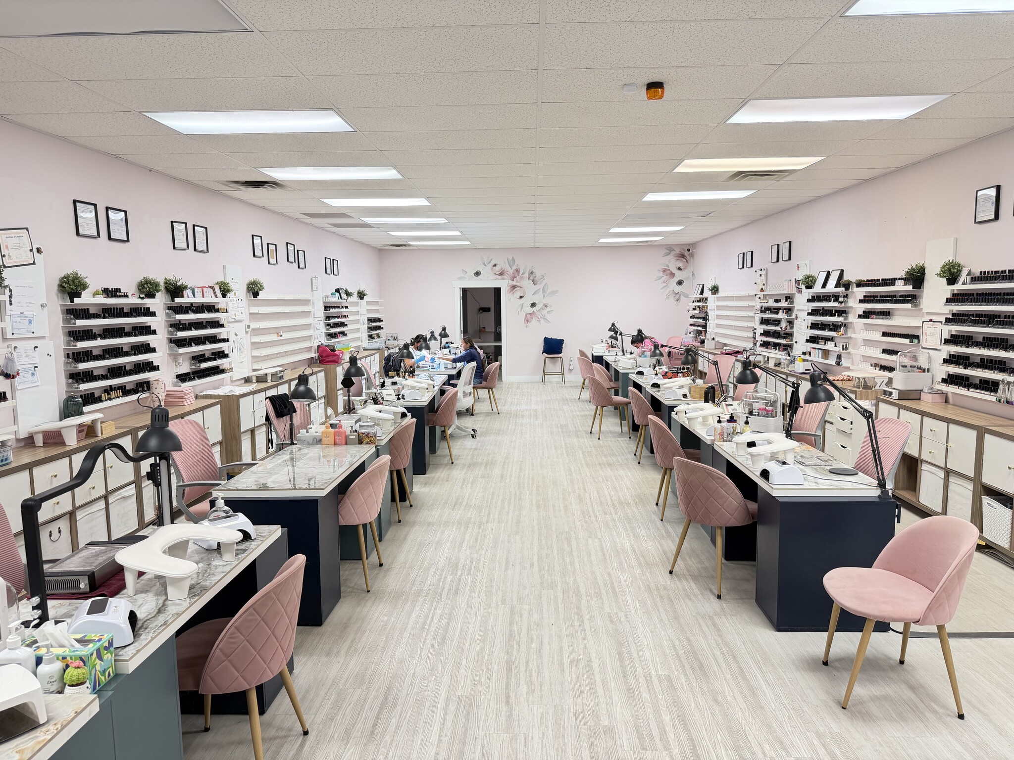 484 S 1750 W, Springville, UT for lease Interior Photo- Image 1 of 10