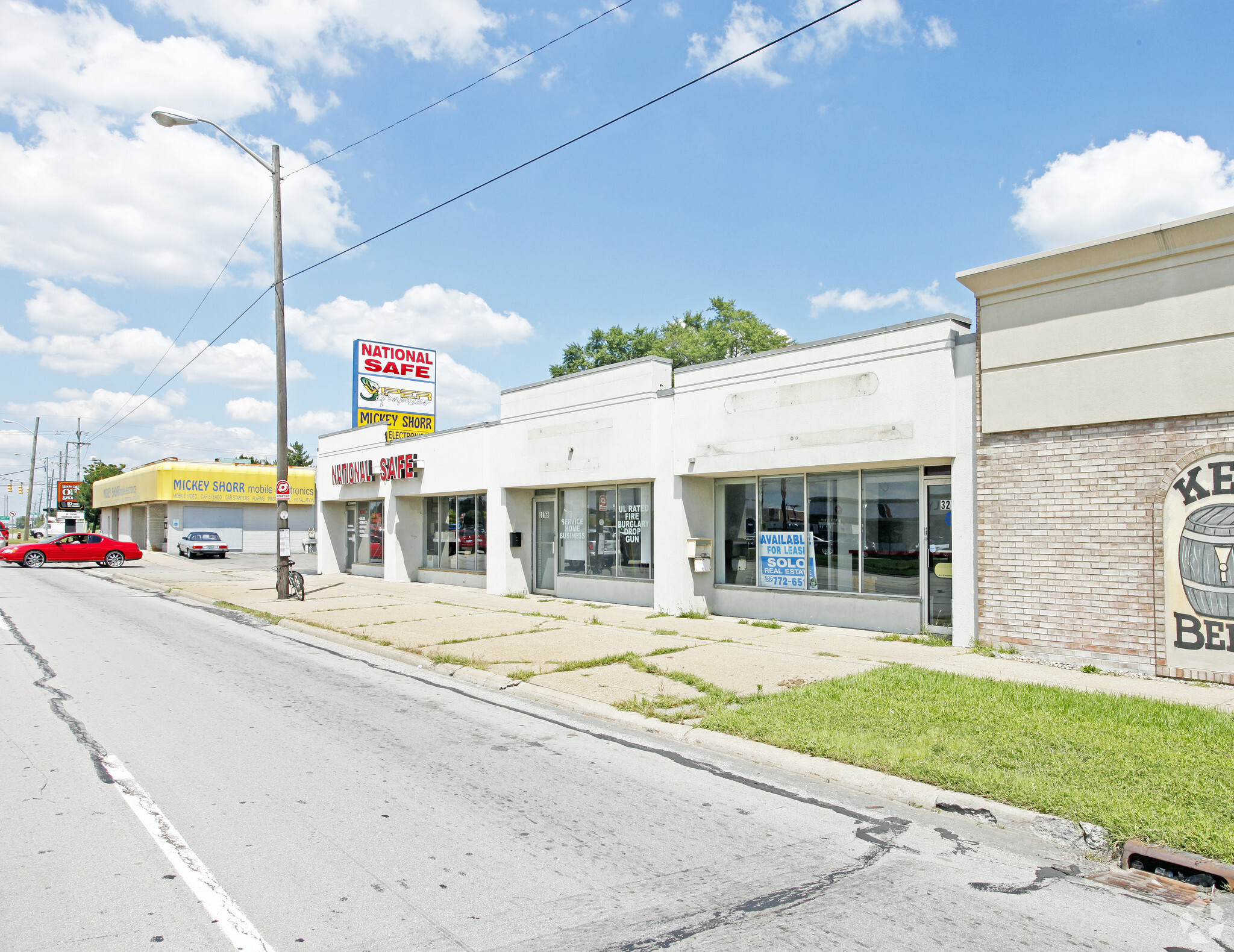 32760-32778 Van Dyke Ave, Warren, MI for lease Building Photo- Image 1 of 10