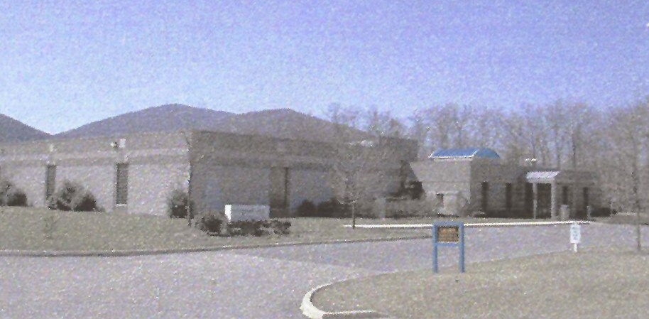 1504 Chestnut St, Clifton Forge, VA for sale Primary Photo- Image 1 of 1