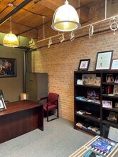 158 N Broadway, Milwaukee, WI for lease Interior Photo- Image 1 of 5