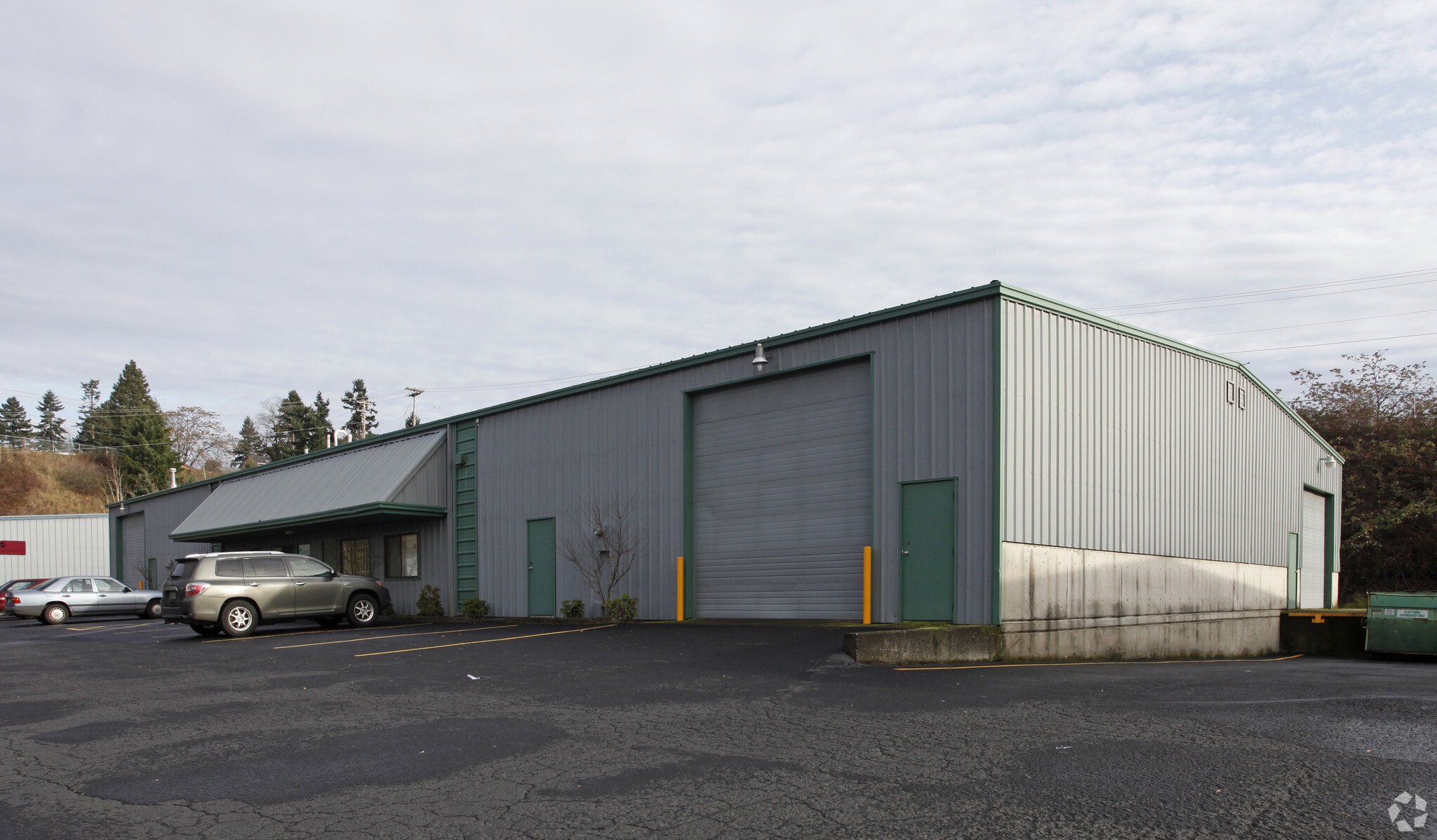 9144 SE 67th Ave, Portland, OR for lease Primary Photo- Image 1 of 14