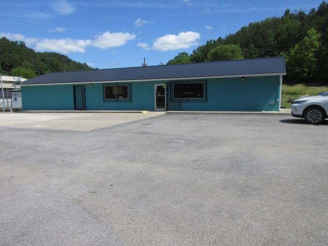 23530 Highway 32, Martha, KY for sale - Primary Photo - Image 1 of 1