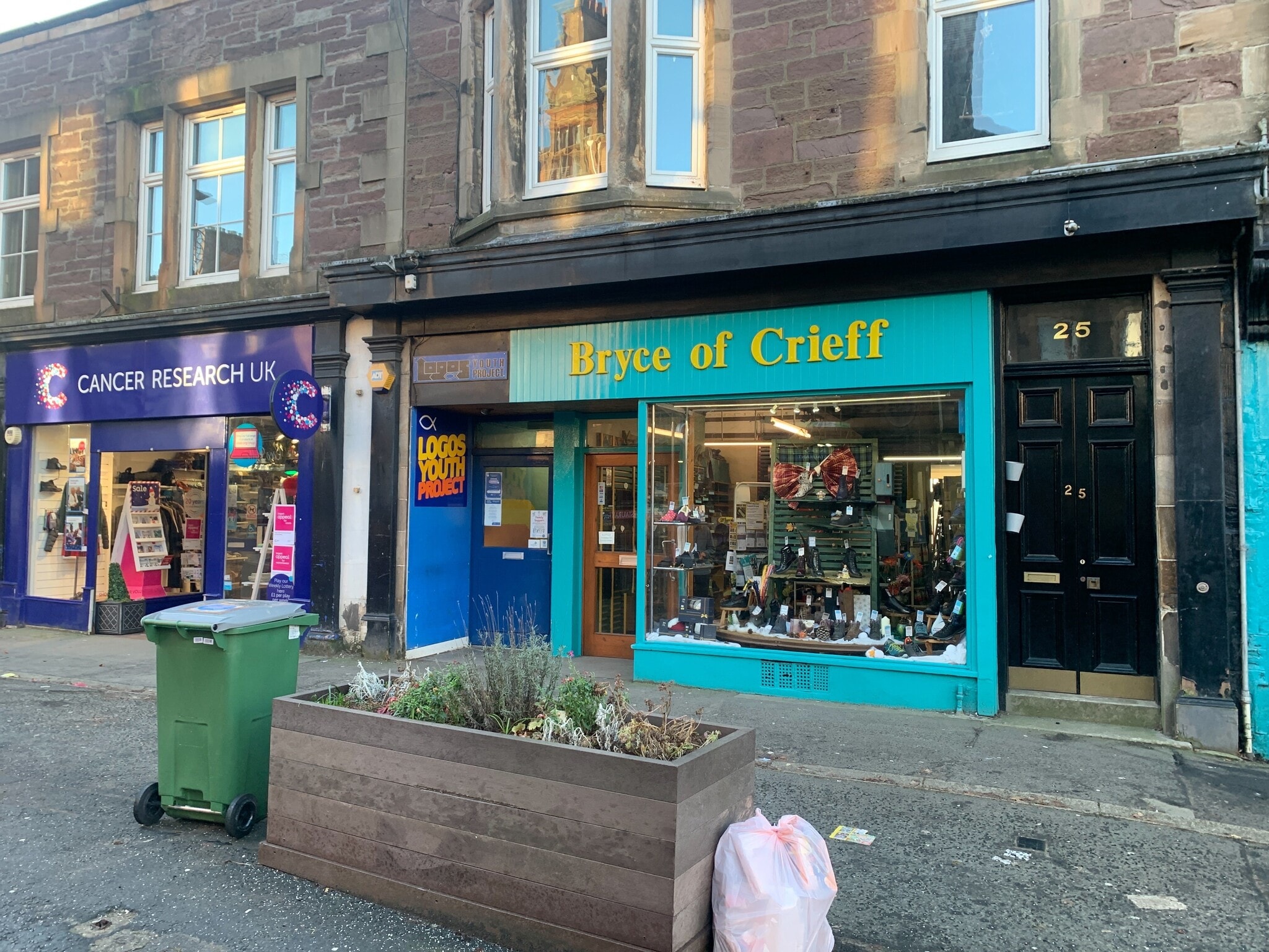 27 High St, Crieff for sale Building Photo- Image 1 of 4