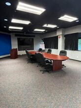 600 Beacon Pkwy W, Birmingham, AL for lease Building Photo- Image 2 of 5