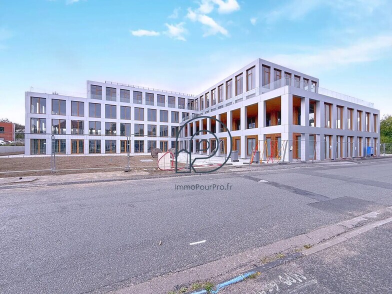 Office in Wasquehal for sale - Building Photo - Image 1 of 22
