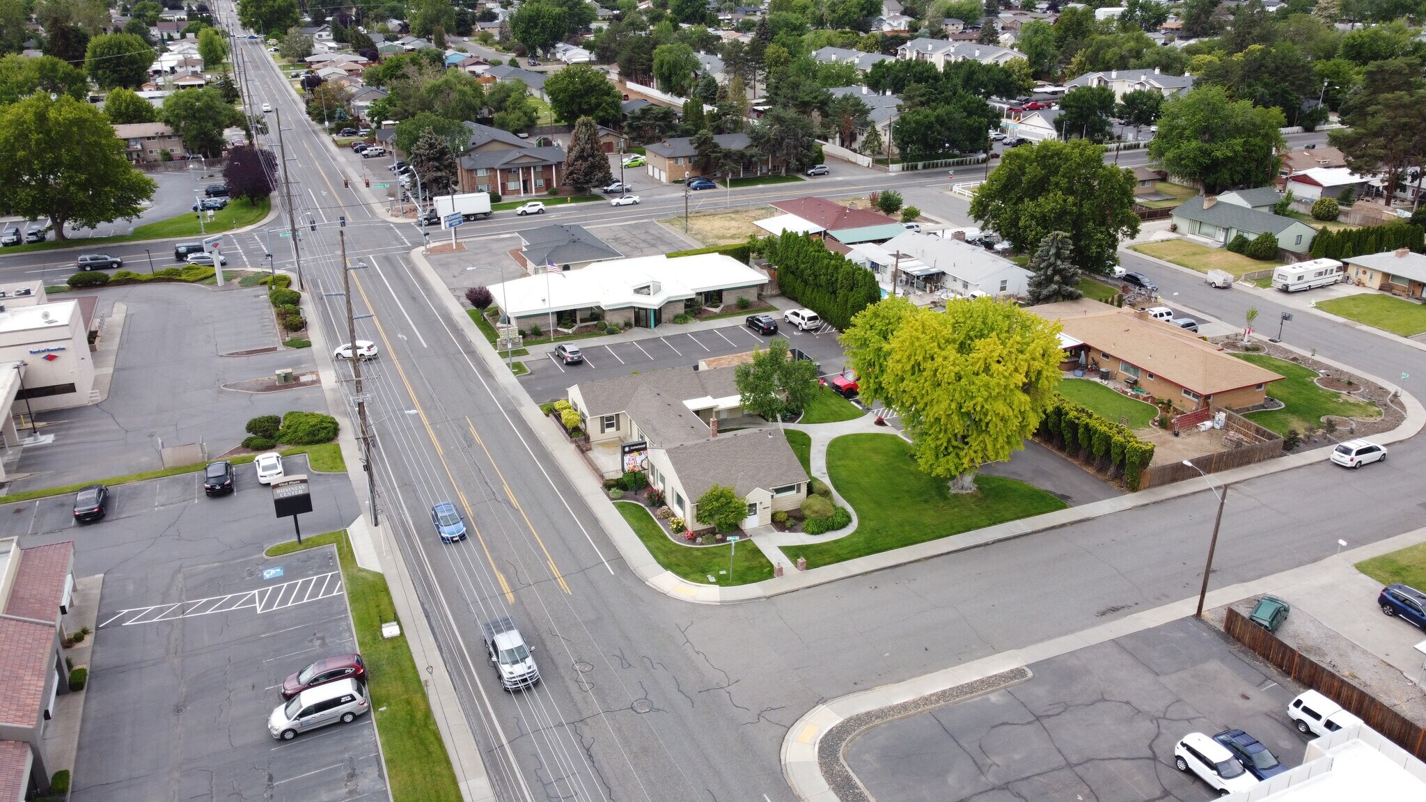 27 N Morain St, Kennewick, WA for sale Building Photo- Image 1 of 18