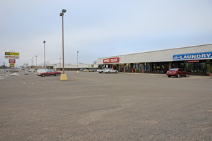 Amarillo Western Village Lot - Parking Garage