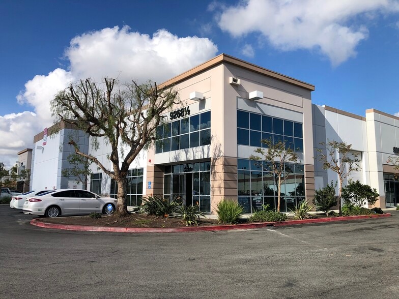 9220-9268 1/2 Hall Rd, Downey, CA for lease - Building Photo - Image 2 of 35