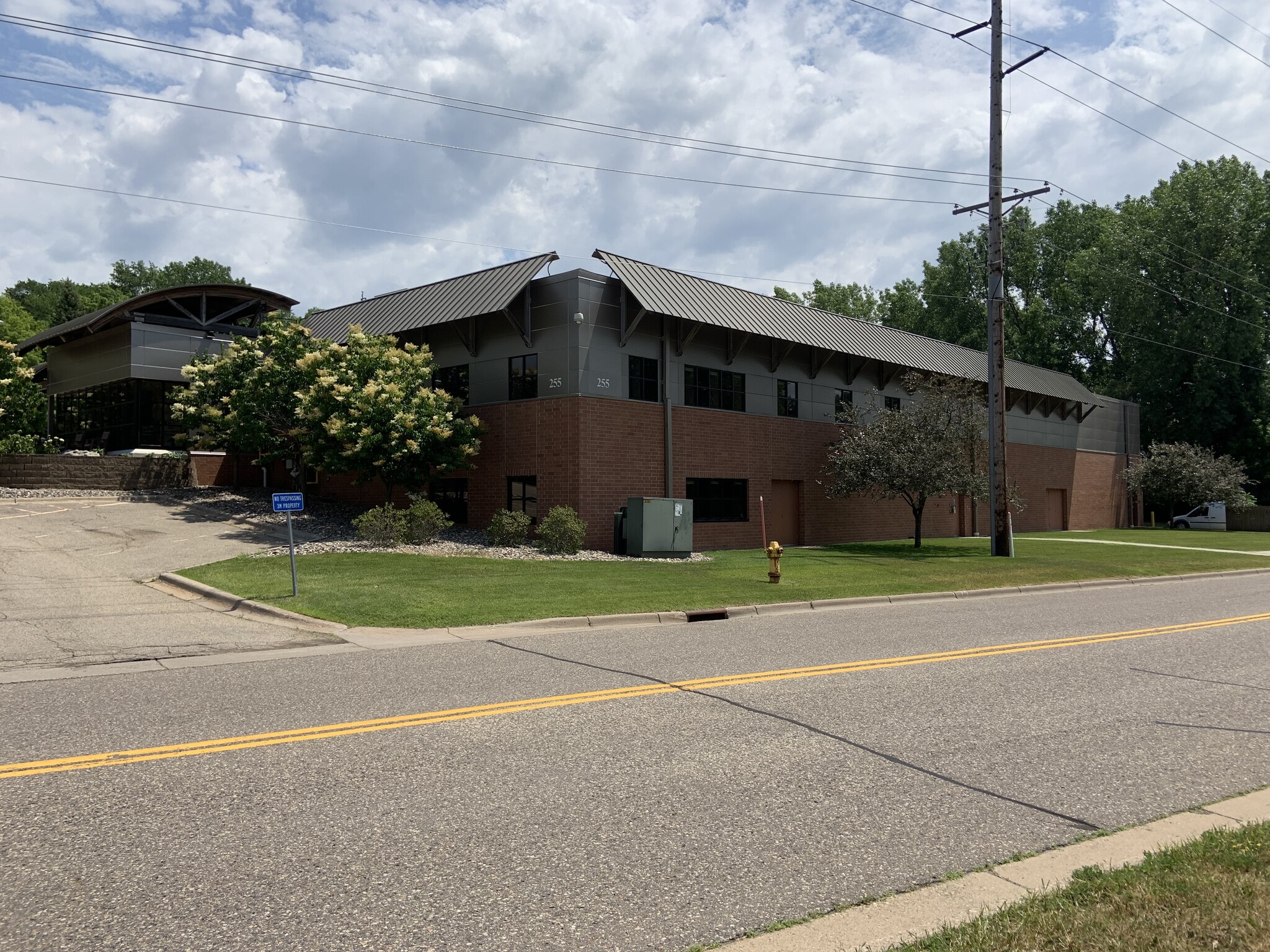 600 Carlton St, Maplewood, MN for sale Primary Photo- Image 1 of 1