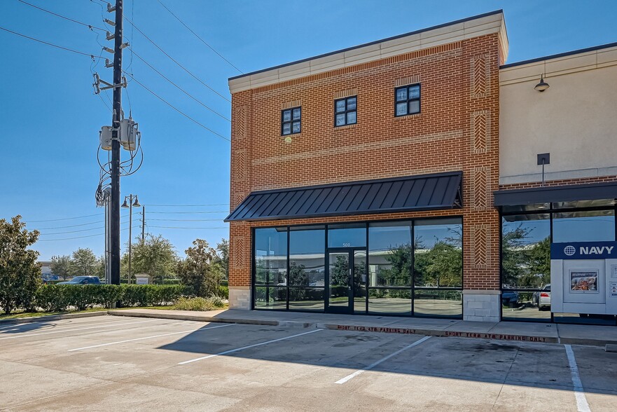310 Highway 6, Sugar Land, TX for lease - Building Photo - Image 1 of 30