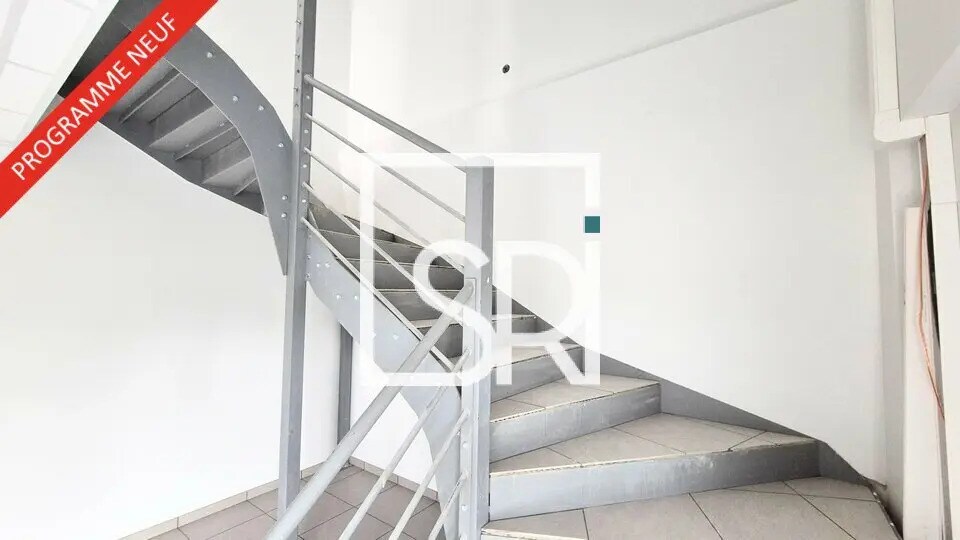 Industrial in Clermont-Ferrand for lease - Building Photo - Image 3 of 20