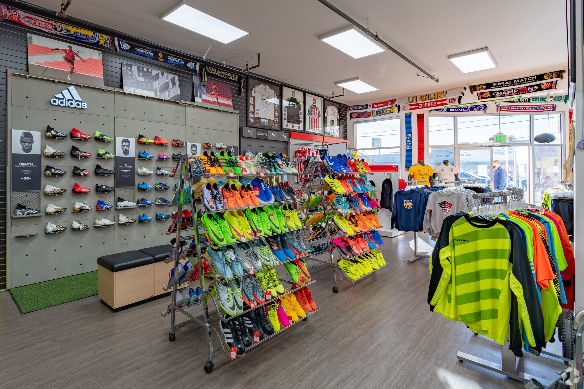 76007614 Balboa Blvd, Van Nuys, CA 91406 Retail for Sale