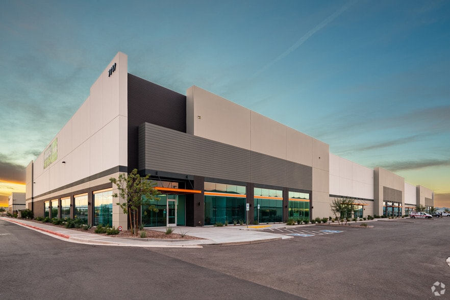 7717 E Ray Rd, Mesa, AZ for sale - Primary Photo - Image 1 of 1