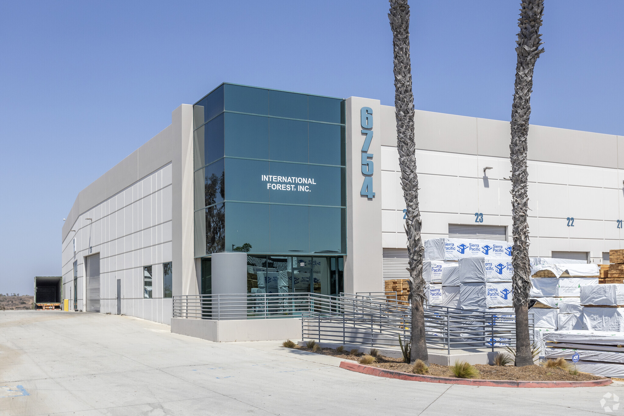 6774 Calle De Linea, San Diego, CA 92154 Borderpoint Business Park