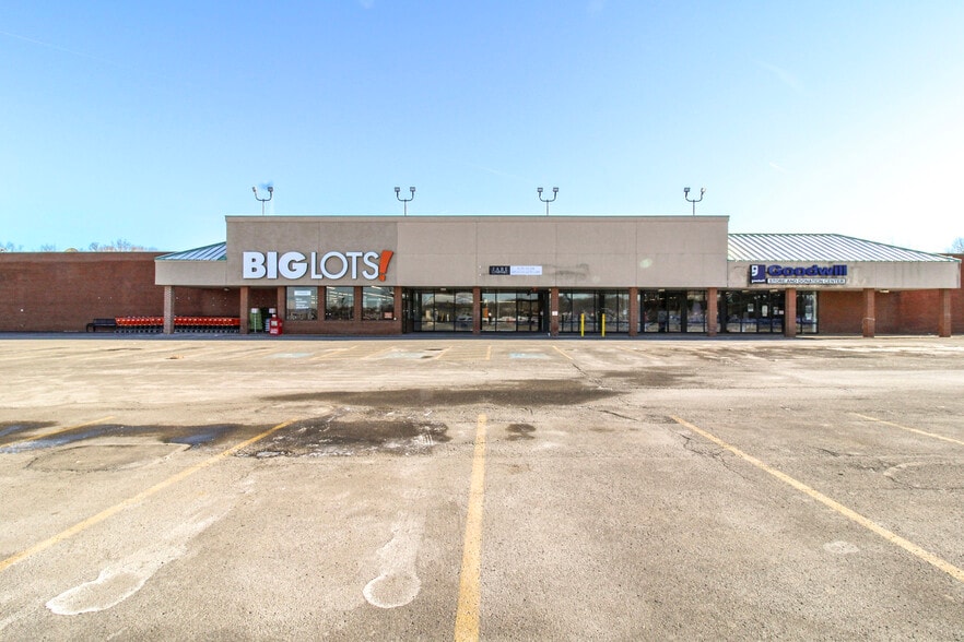 2611 Ellwood Rd, New Castle, PA for lease - Building Photo - Image 1 of 7