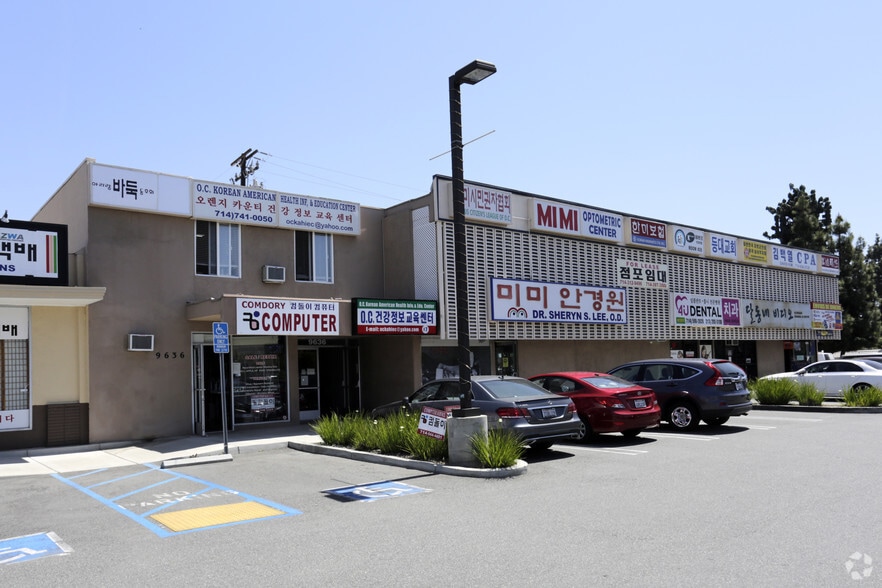 9636 Garden Grove Blvd, Garden Grove, CA for lease - Building Photo - Image 3 of 5