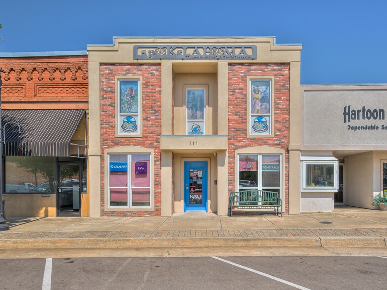 111 N Broadway St, Tecumseh, OK for sale - Building Photo - Image 1 of 34