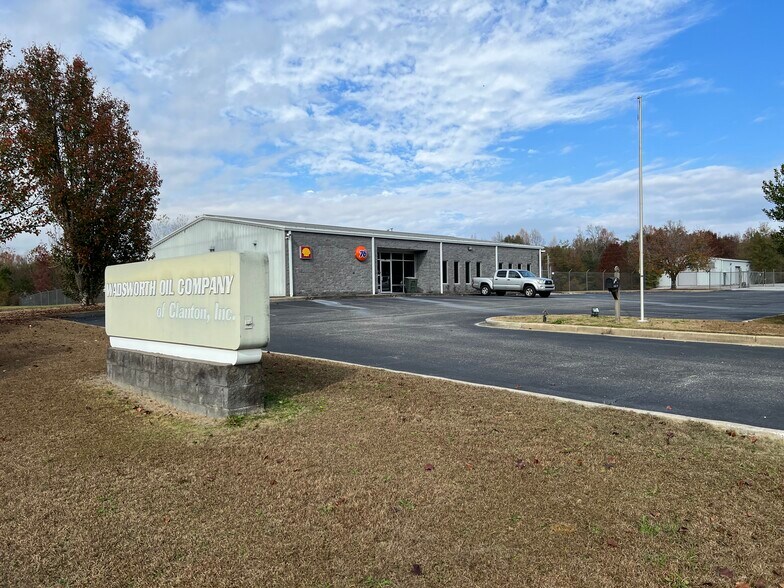 2201 Holiday Inn Dr, Clanton, AL for sale - Primary Photo - Image 1 of 1