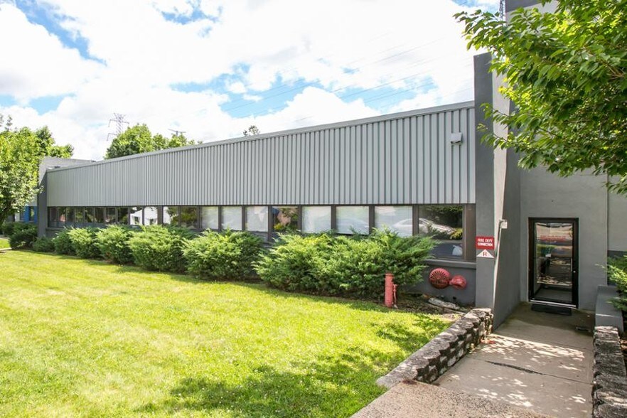 99 Commerce Rd, Cedar Grove, NJ for sale - Building Photo - Image 1 of 1