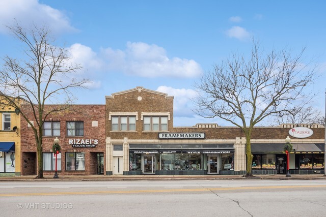 10 N Cass Ave, Westmont, IL for sale - Building Photo - Image 1 of 29