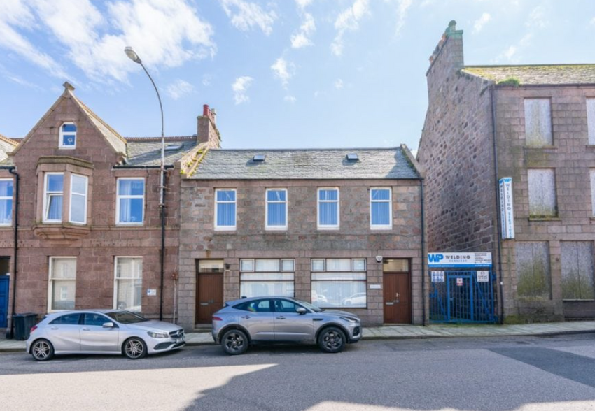 48-50 Broad St, Peterhead for sale - Building Photo - Image 1 of 18