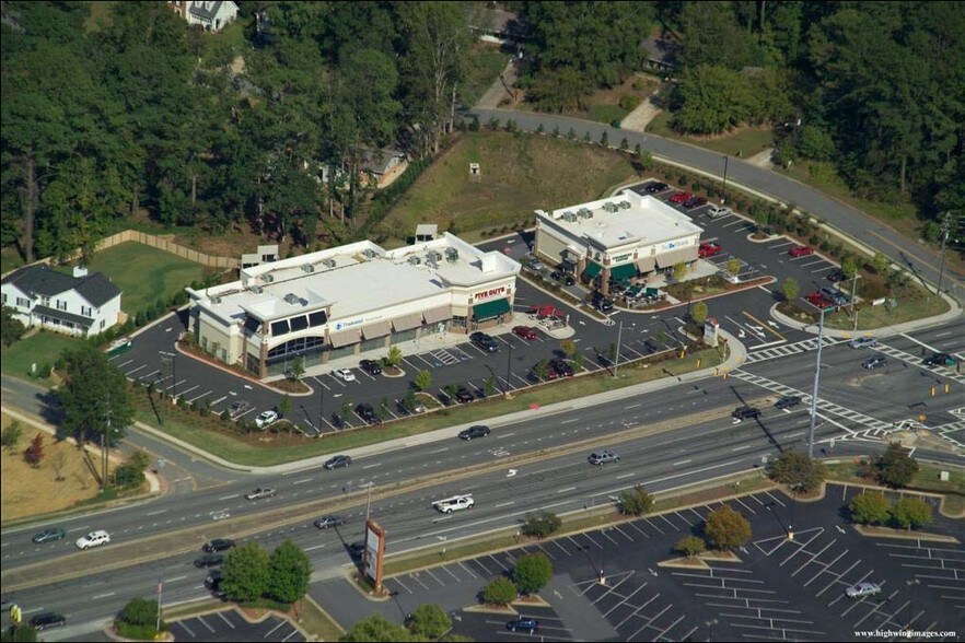 46464648 Woodstock Rd, Roswell, GA 30075 Mabry Village