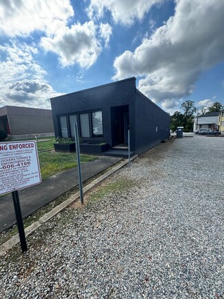 More details for 6 Airline St, Belmont, NC - Retail for Sale