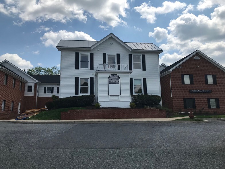 10800 Darnestown Rd, Gaithersburg, MD 20878