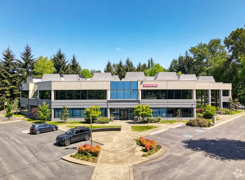 8461 154th Ave NE, Redmond, WA for lease - Building Photo - Image 2 of 10