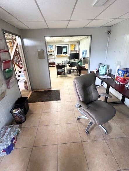 12583 Highway 90, Beaumont, TX for sale - Interior Photo - Image 2 of 11