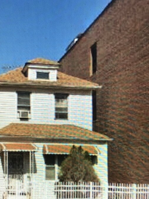 2439 Barker Ave, Bronx, NY for sale Primary Photo- Image 1 of 1