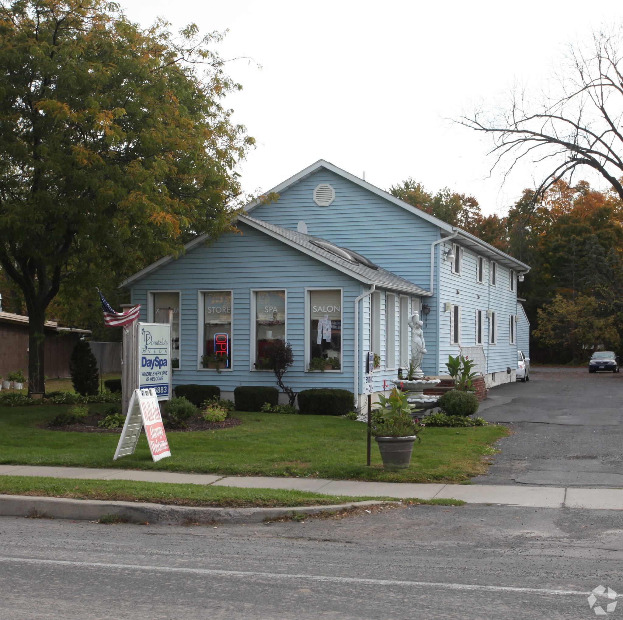 218 Main St, North Syracuse, NY for sale Primary Photo- Image 1 of 1