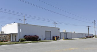 25,000-68,996 SF+3.6 A YARD, Industrial, SLC - Warehouse