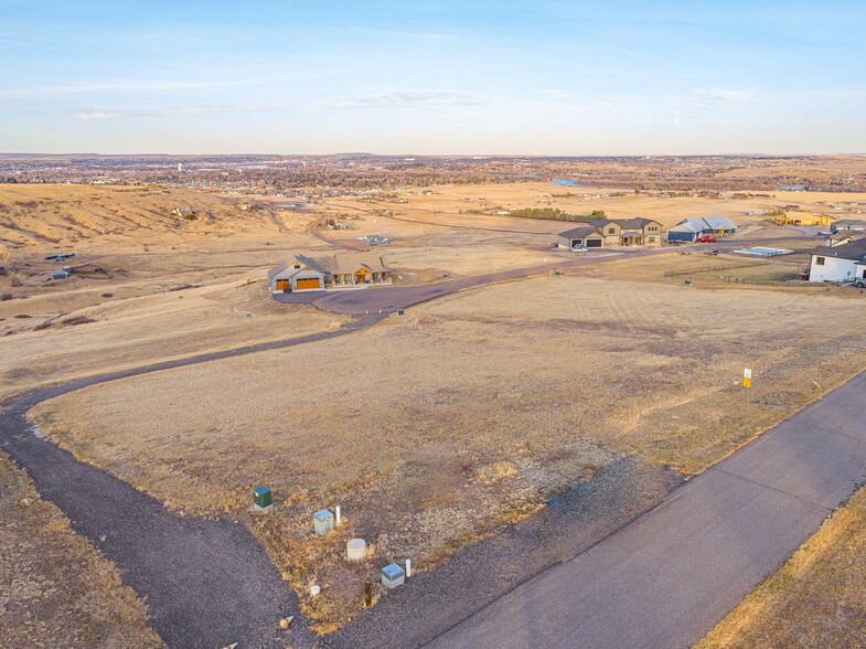 2215 Larkspur Ln, Great Falls, MT for sale - Building Photo - Image 3 of 8